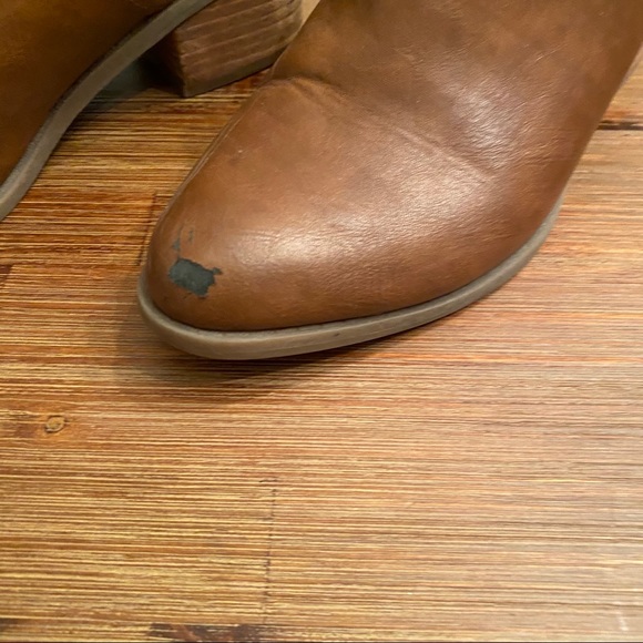AEO Brown Leather Booties Size 7 - Picture 4 of 6